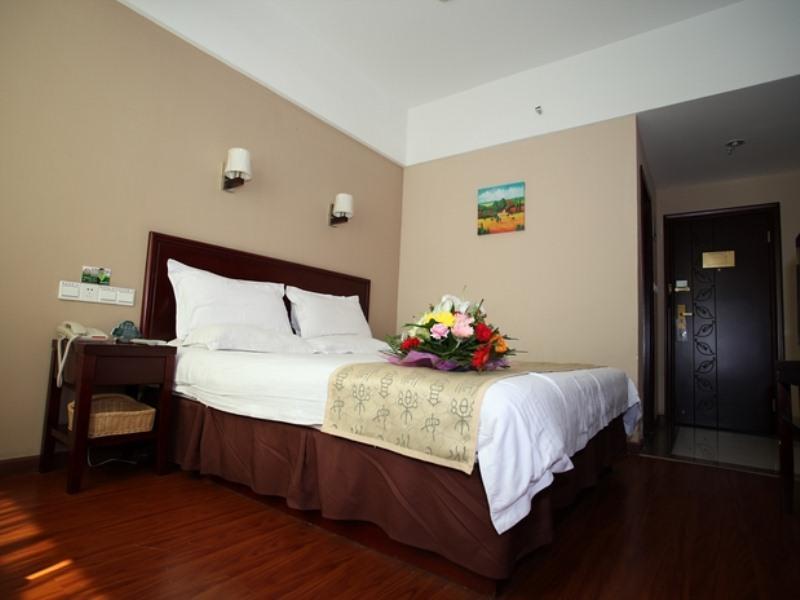 Greentree Inn Henan Luoyang Wangcheng Square Business Hotel Exteriér fotografie